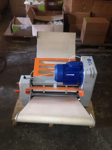 Тестораскаточная машина КРТ 80/500